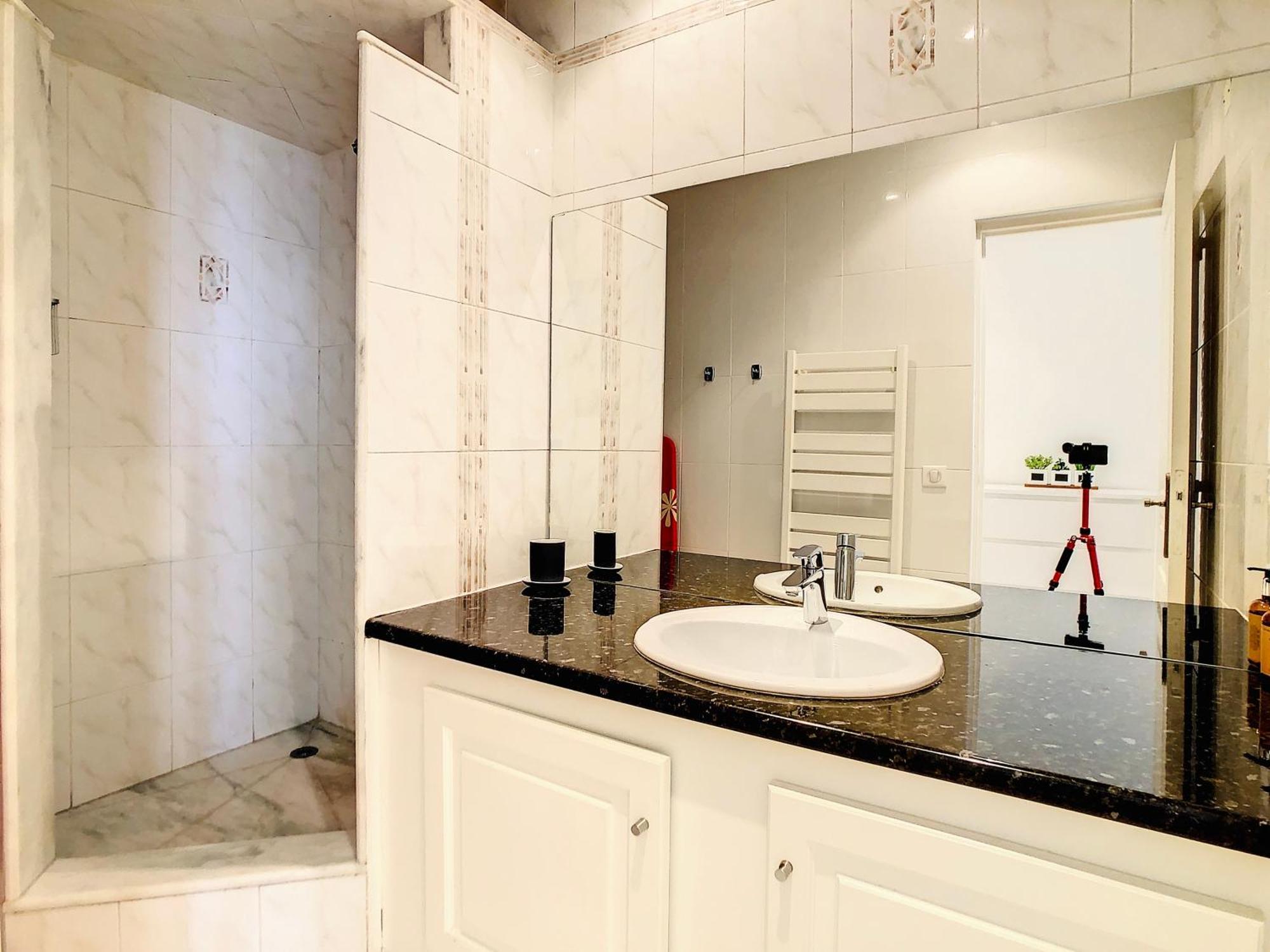 1 Bedroom Flat With Balcony Cannes Center Croisette 6Ppl 외부 사진